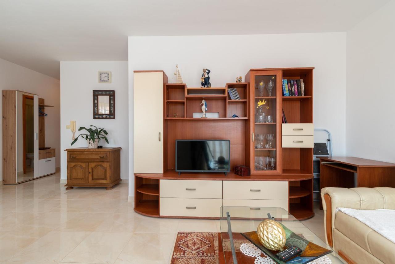 Апартаменти Apartman Dildo Трогір Екстер'єр фото